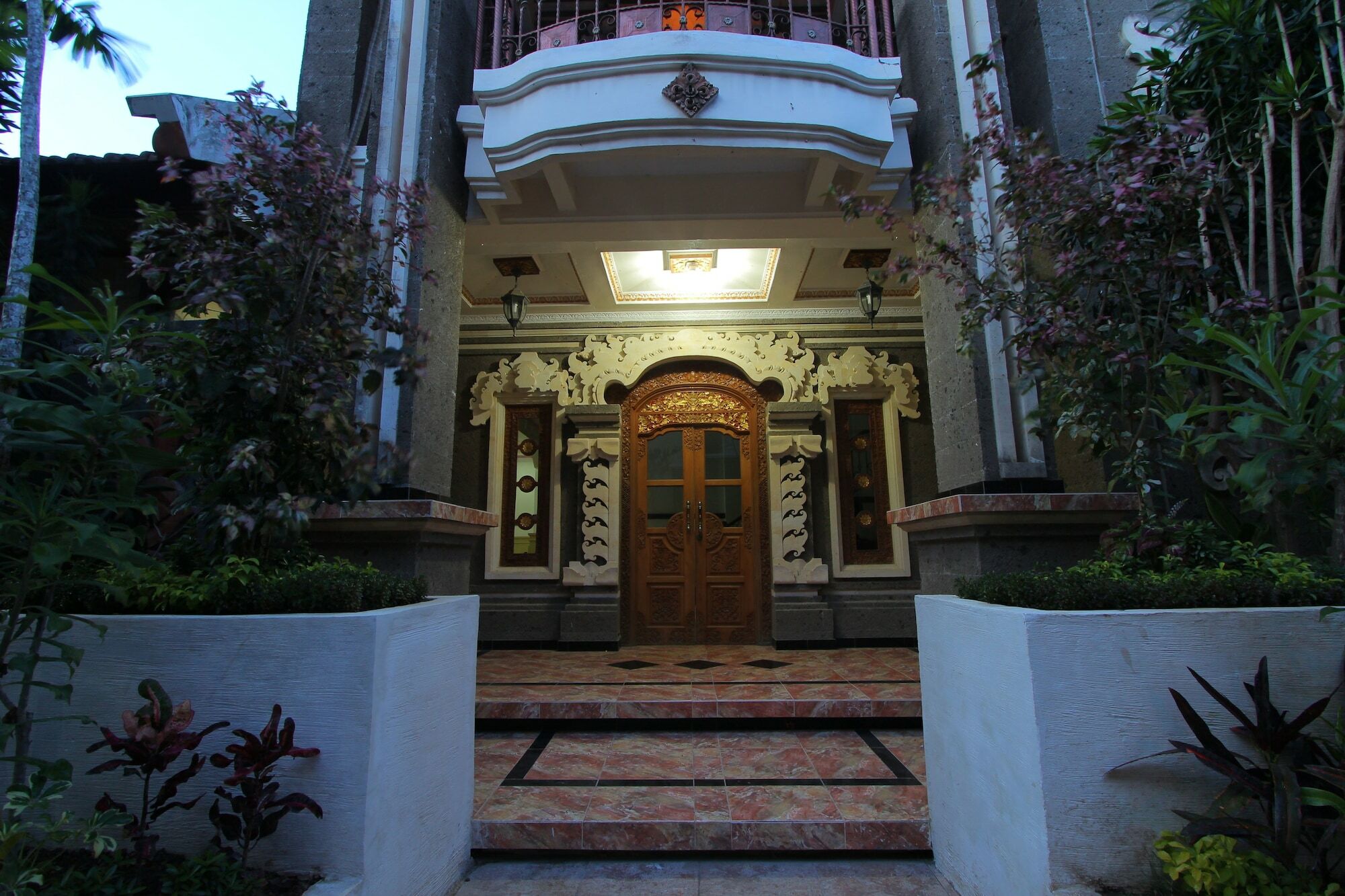 Hotel The Sesari Jimbaran Esterno foto